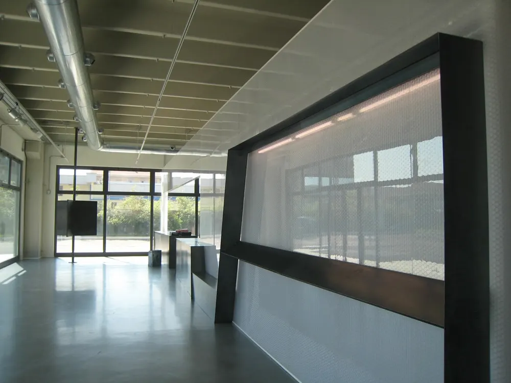 KAM-D Jet Diffusers Installed on Duct in Hallway